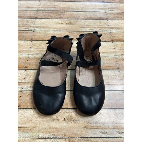 Monkey Feet Black Bow Back Ballet Shoes Size 3/4 (fits like Toddler 9/10) - Picture 1 of 7